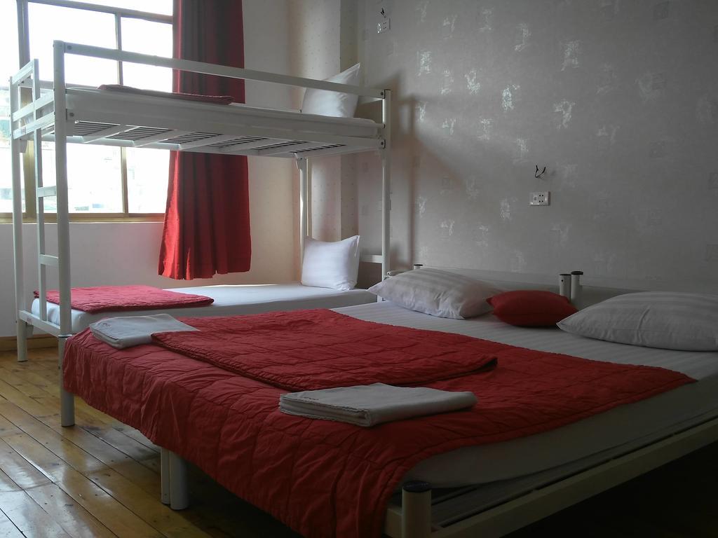 Koniko Backpackers Hostel Хошимін Екстер'єр фото