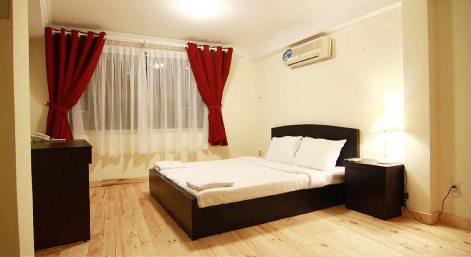 Koniko Backpackers Hostel Хошимін Екстер'єр фото